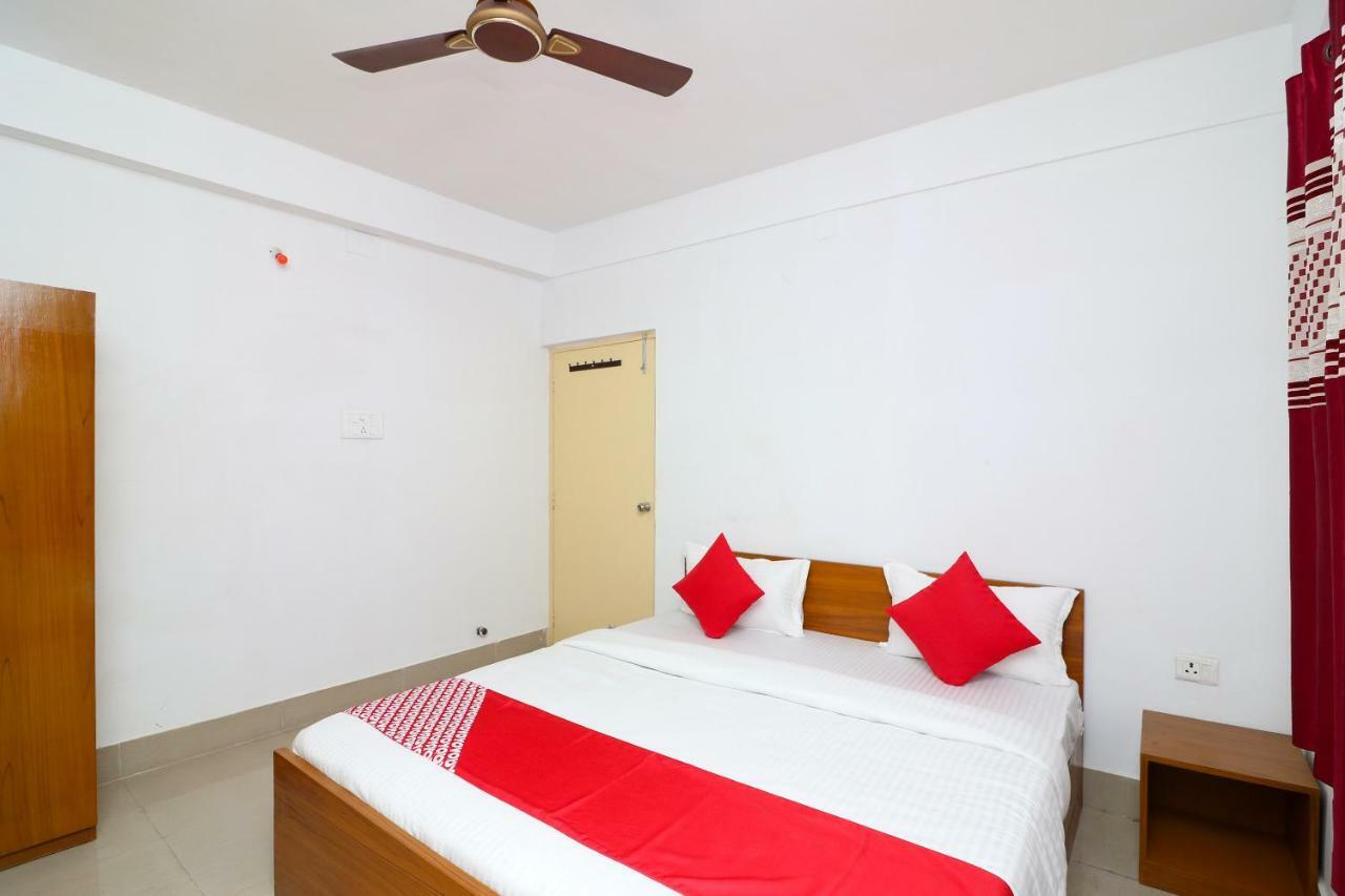 Oyo 30269 Amar Raj Inn Kalkata Exteriér fotografie